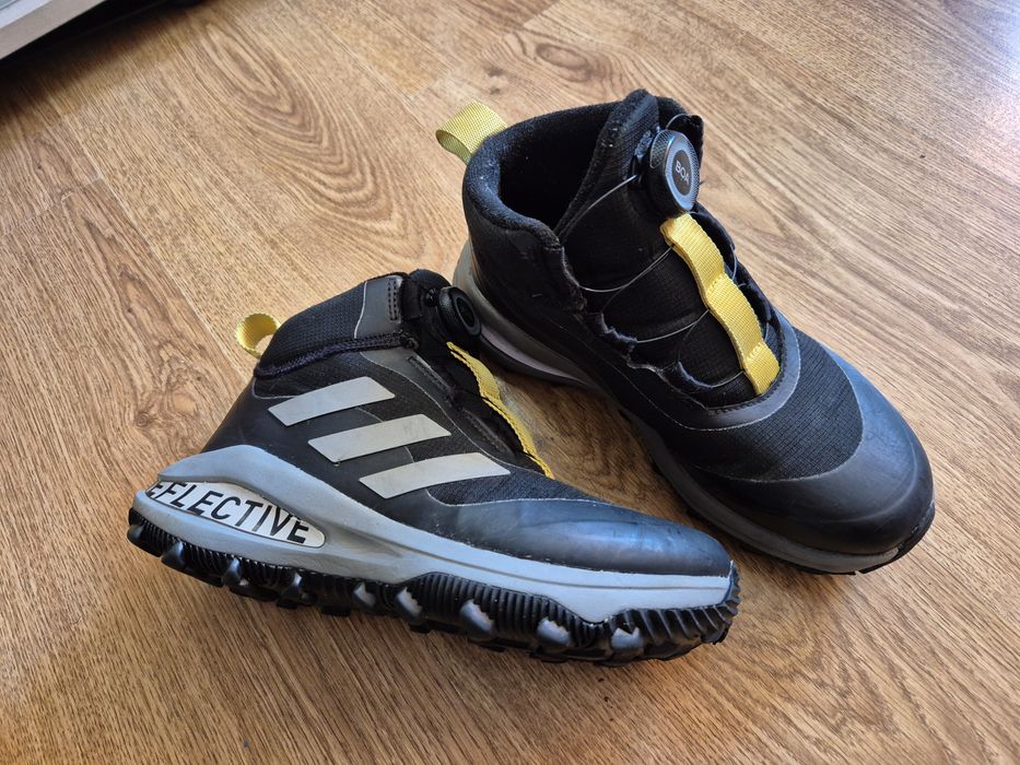 Buty zimowe adidas rozmiar 34