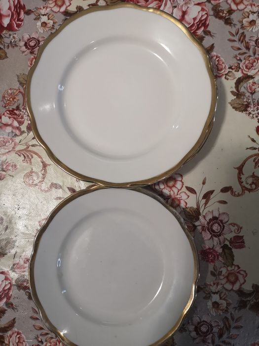 Святкові набори тарілок