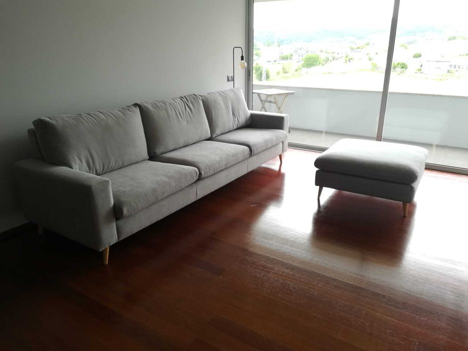 Sofá 3 metros + Puff (chaise longue)