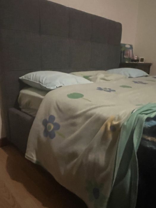 Vendo cama usada mas em muito bom estado
