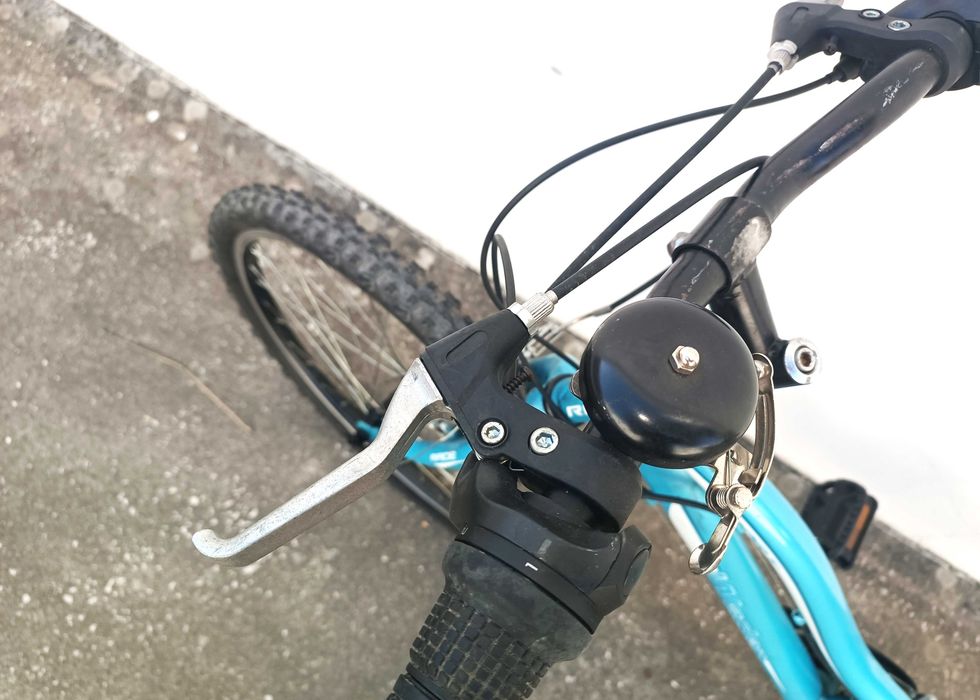 Bicicleta Wader Sport Race roda 24`` em bom estado