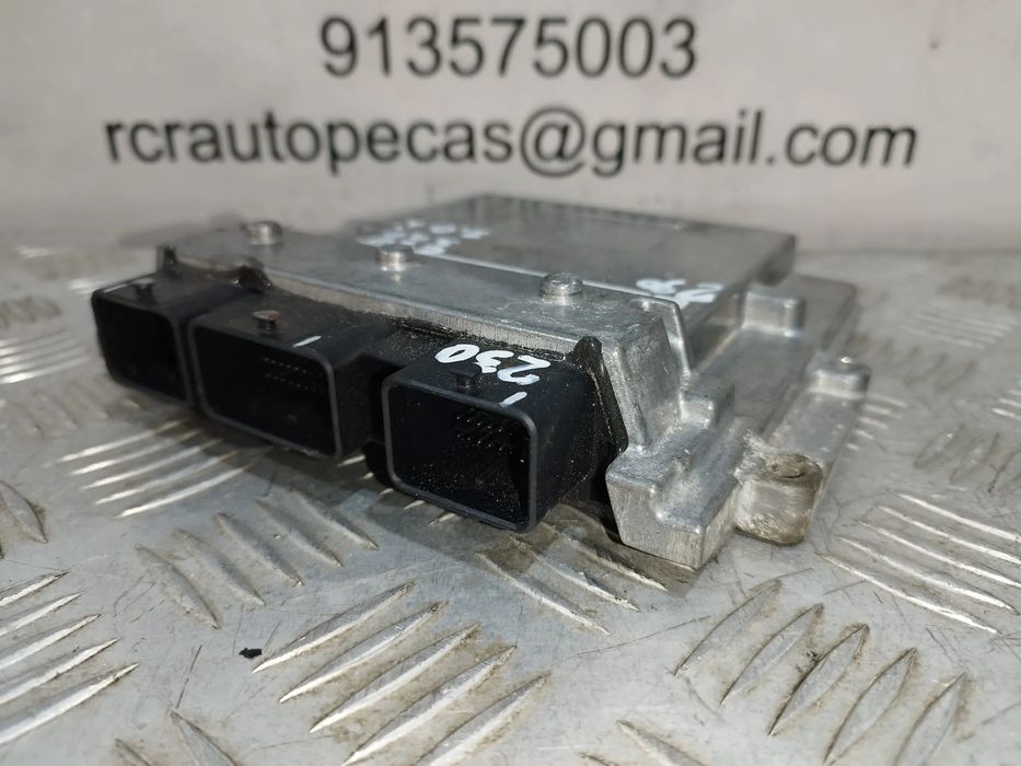 Centralina ECU motor VOLVO C30 2.0