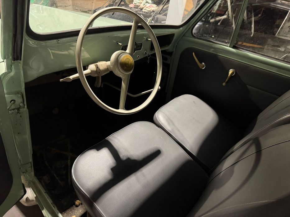Carrinha Renault juva 4