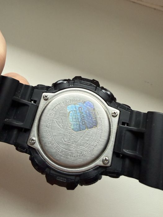 Casio G-shock GA-710GB-1AER