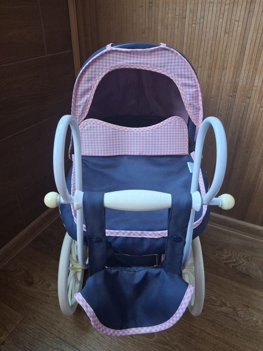 Коляска для ляльок