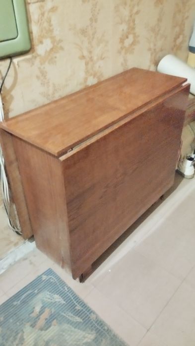 Стіл книжка міцний