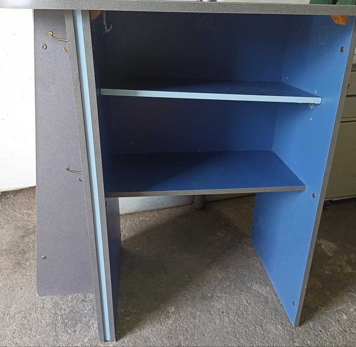 Blue Store Counter64730206981506122