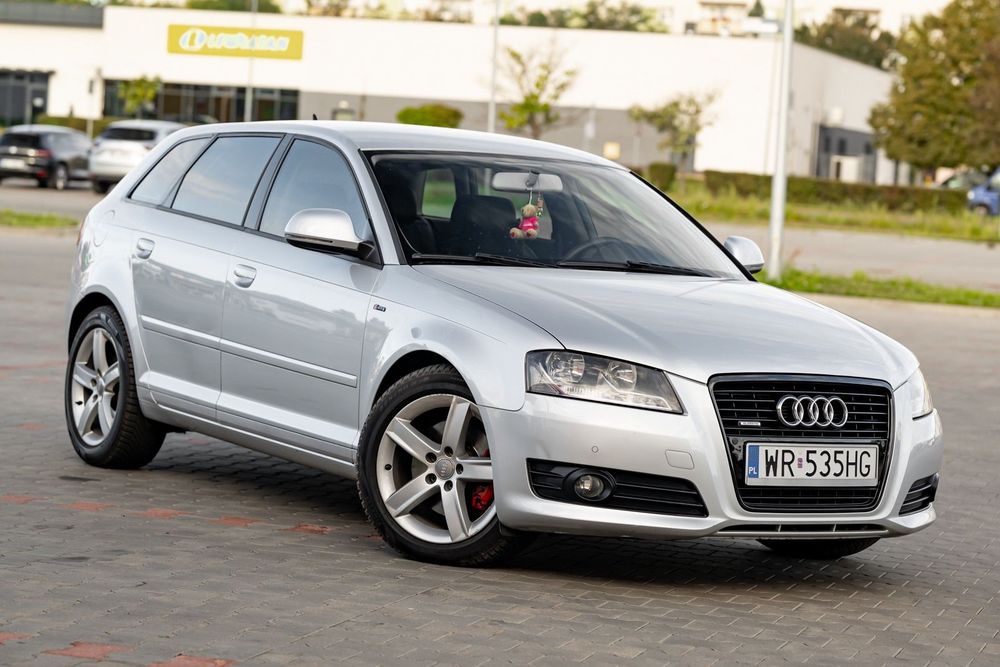 Audi A3 Sportback 2.0T quattro 200KM Alcantara Klima Tempomat Bezwypadkowy Zarejestowany