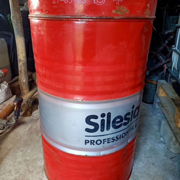 Beczki metalowe 200l