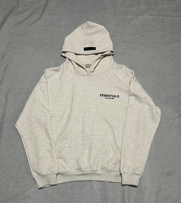 худі essentials