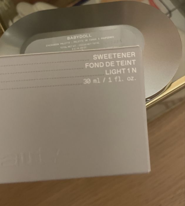 Rem Beauty podklad i paleta cieni do powiek