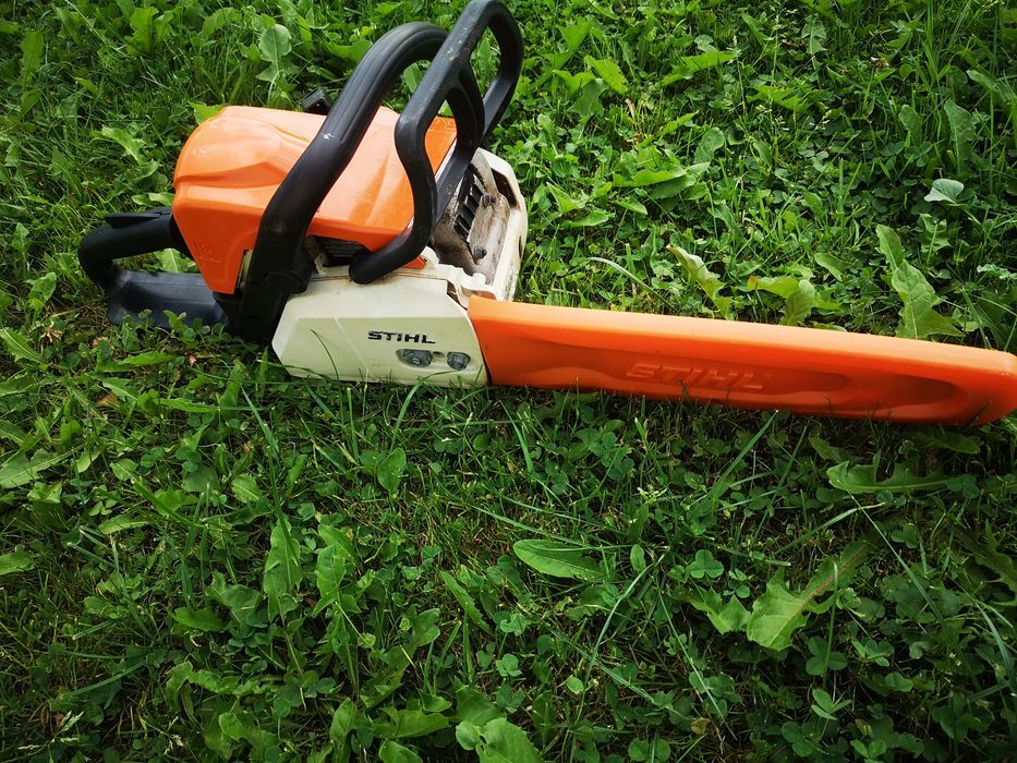 Piła Pilarka stihl 180