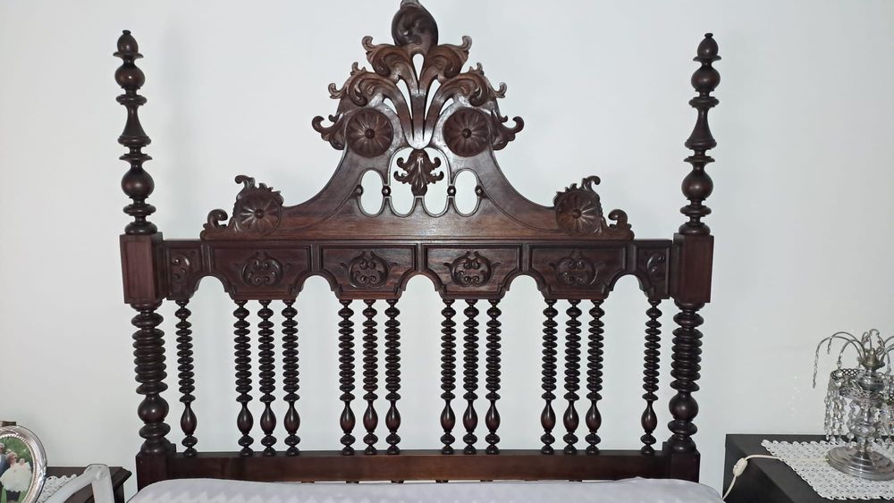 Mobilia de quarto madeira maçiça
