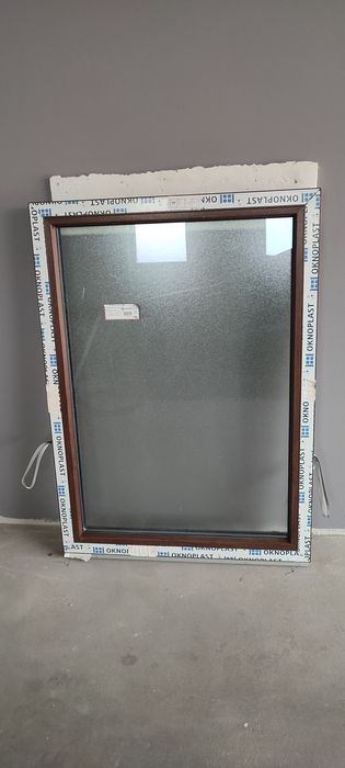 Okno plastikowe FIX 3 szybowe matowe orzech 87x120