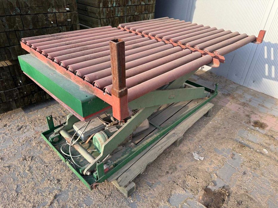 Podajnik nożycowy, rolkowy 193x120 cm