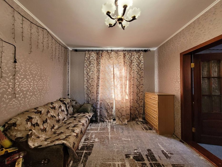 Будинок у Черкасах у тихому місці, 571564