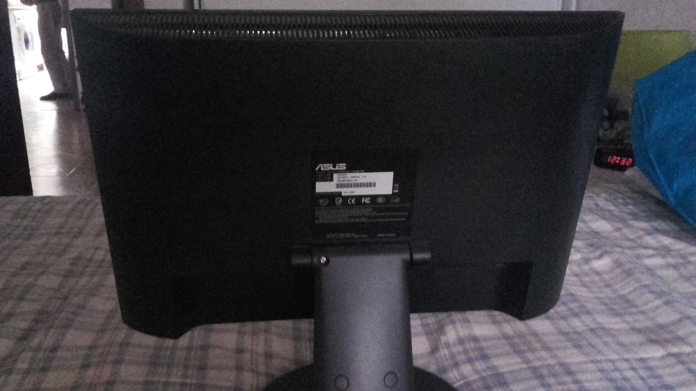 Monitor ASUS Novo