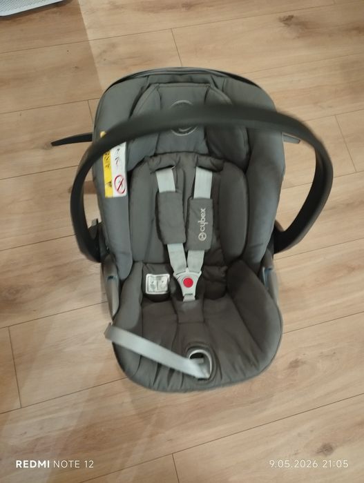 Cybex Sirona Z isize obrotowy + Cloud Z isize + baza T zestaw do 4 roku życia