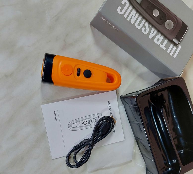 Мощный и эффективный отпугиватель собак - відлякувач ULTRASONIC PU-60