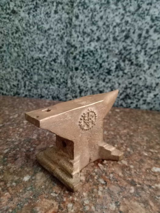 Наковальня латунна ювелірна