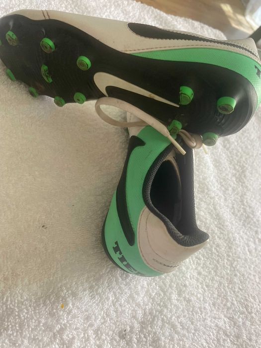 buty korki sportowe Nike