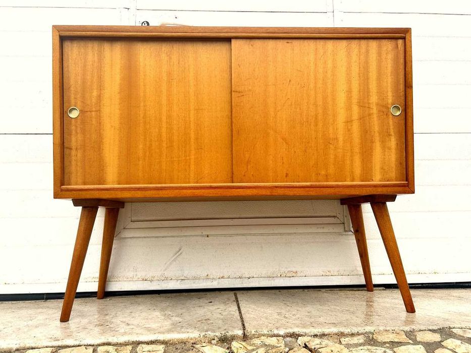 Aparador olaio vintage +99,5comp x 37prof x 80alt.