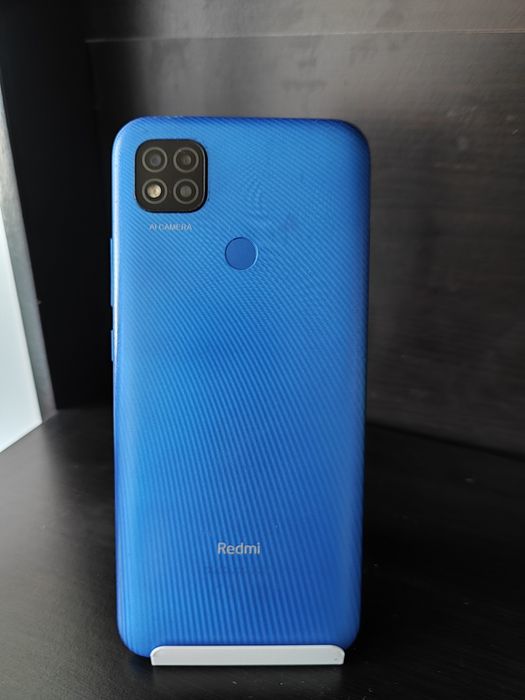 Sprzedam Redmi 9C NFC  64 GB