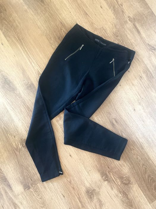 Klasyczne czarne spodnie z zamkami długość 7/8 Zara Basic M