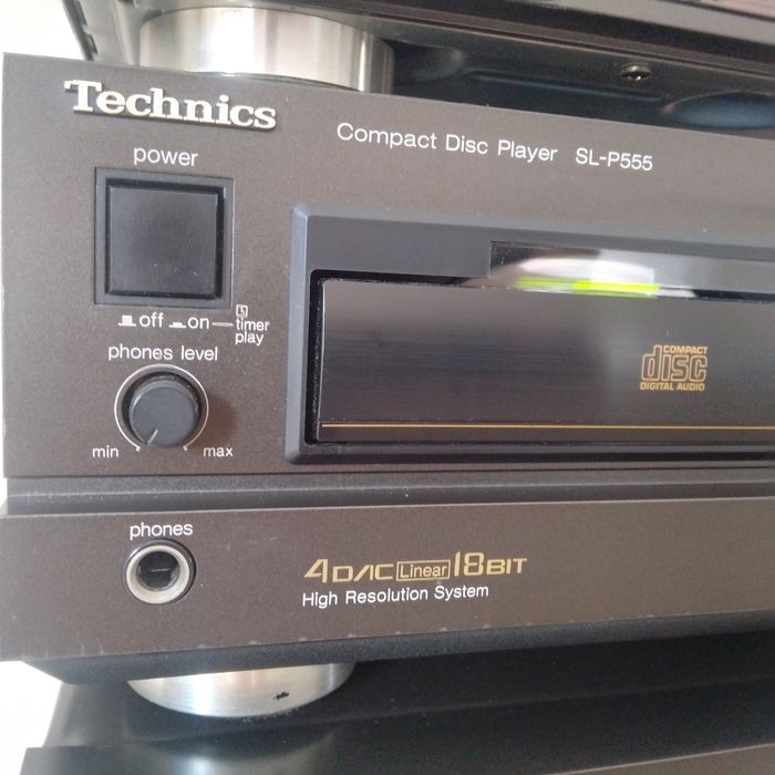 CD Technics SL-P555