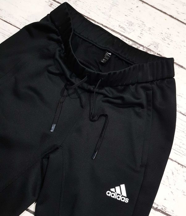 Adidas * aeromotion * spodnie * dresowe * męskie * czarne * ideał * M