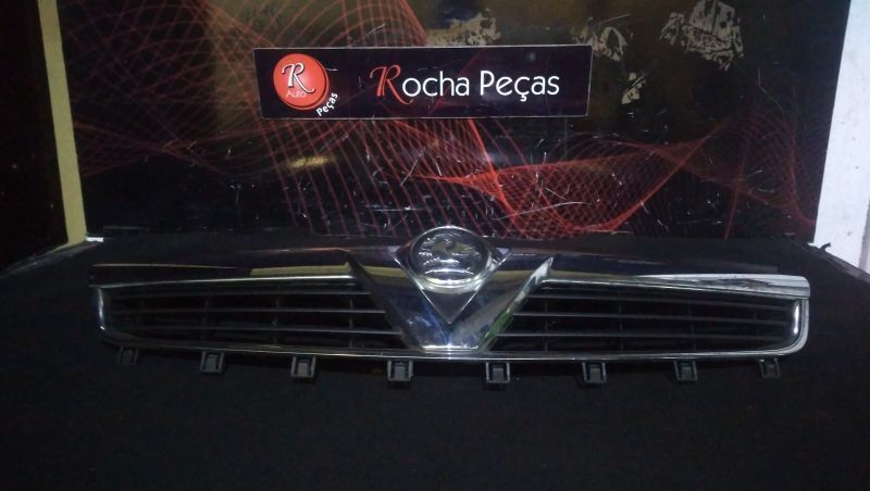 Grelha Frontal Opel Zafira / Zafira Family B (A05)