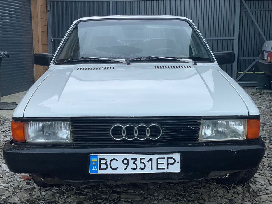 Audi 81 СЕДАН КУПЕ газ-бензин