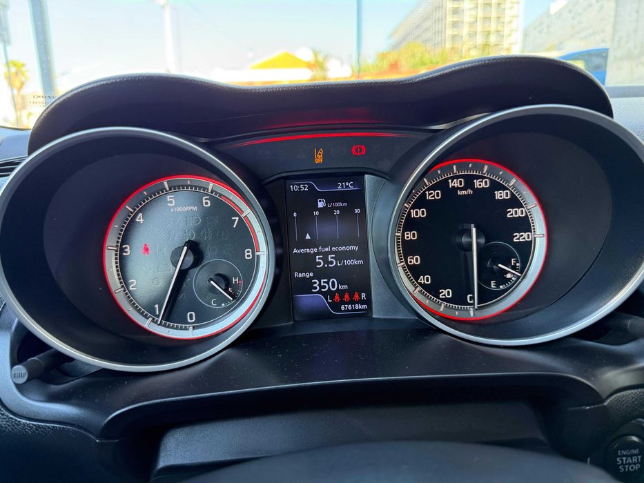 Suzuki Swift 1.2 hibrido gasolina - 68 mil kms - 1 dono