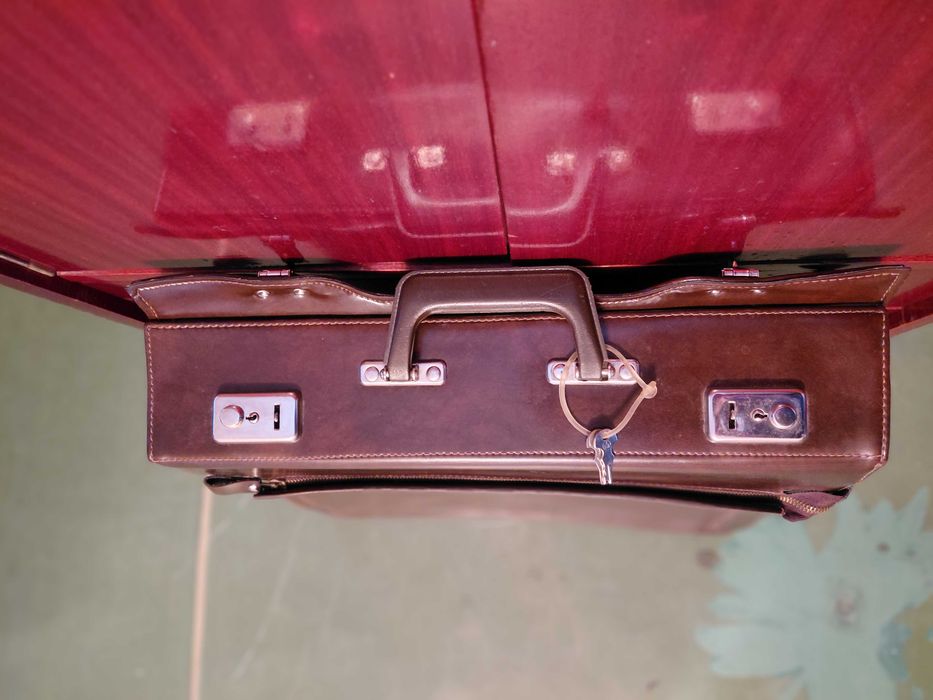 Портфель раритет