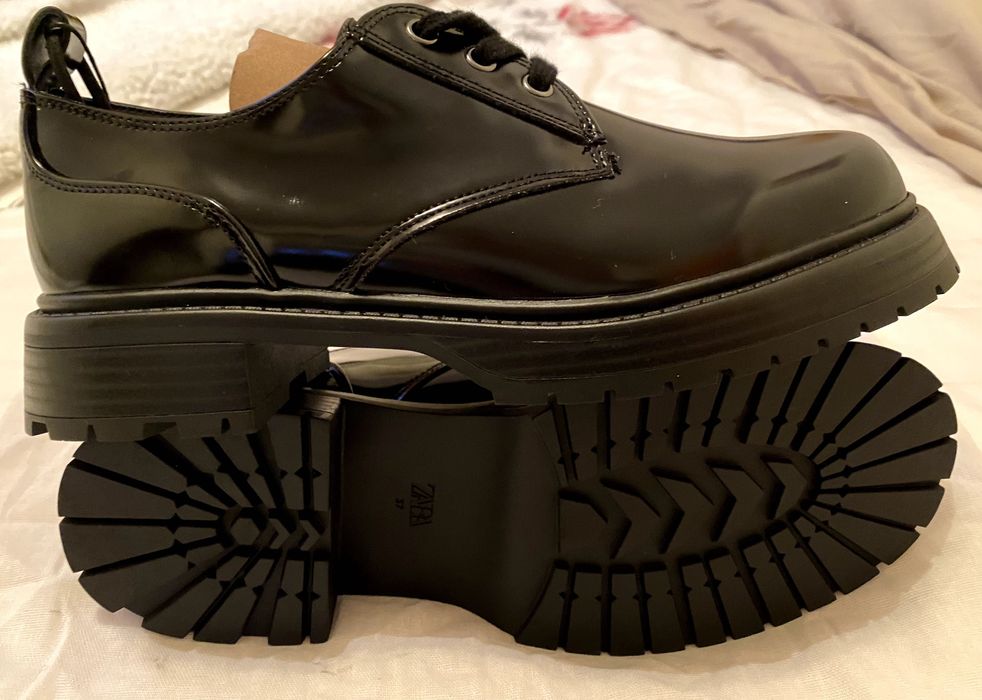 Sapatos Novos nº37