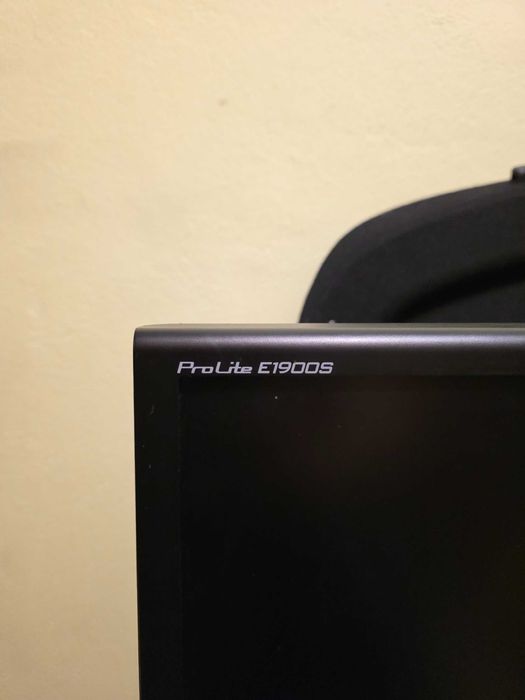 Monitor IIyama 1900S sprawny