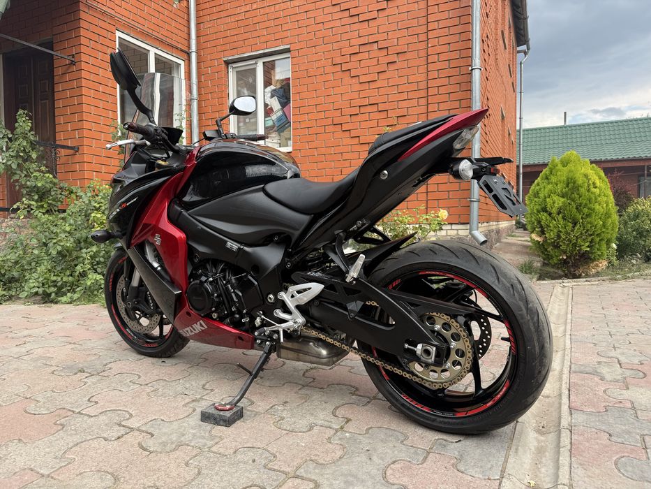 Мотоцикл Suzuki GSX-S1000F розмитнений