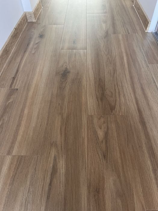 Plytki gresowe Paradyż Prettywood 4 paczki  po 1,42 m2