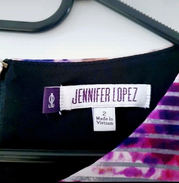 Kwiecista sukienka s sukienka Jennifer Lopez s 36