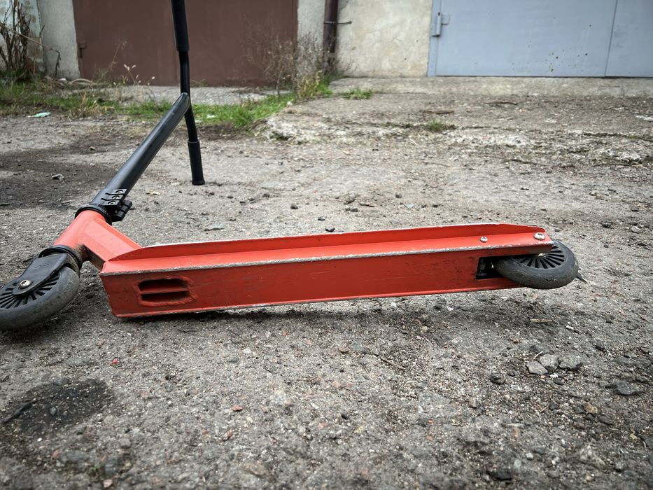 Продам трюковый самокат