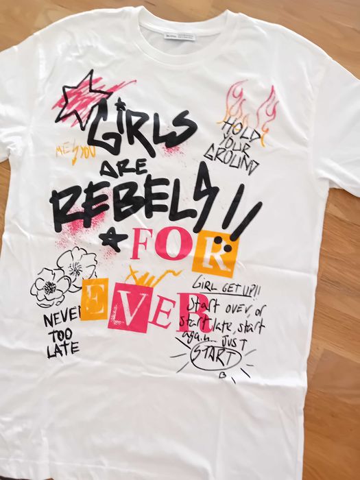 T-shirt branca estampada Bershka –  como nova