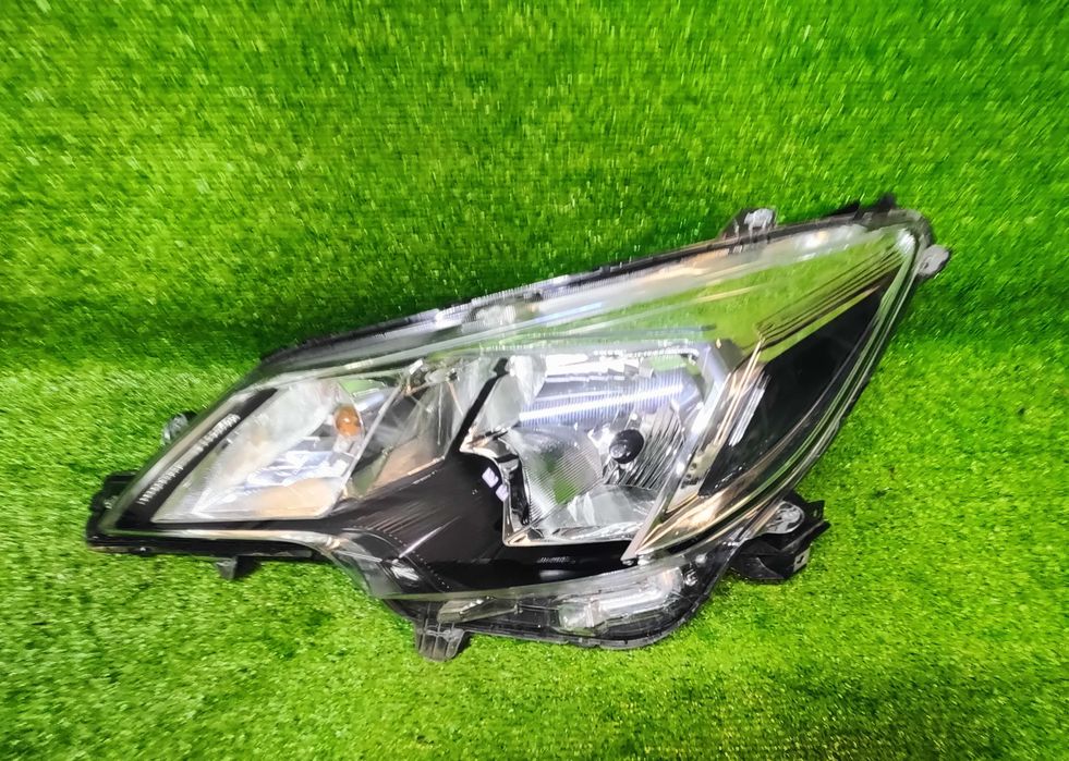 Reflektor Lewy Lampa Lewa Mitsubishi Space Star II 2020- Eu