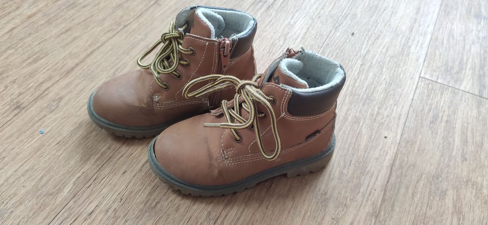 Buty Trapery Fila roz. 25