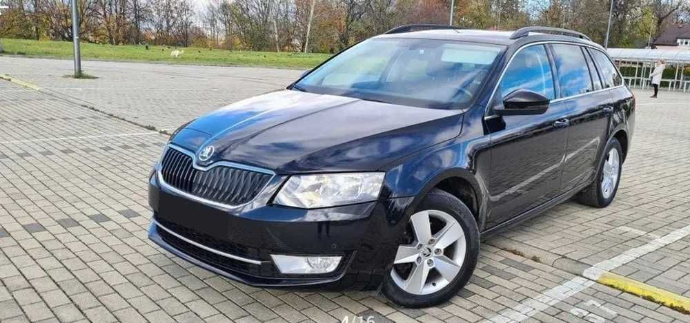 Wypożyczalnia aut Wynajem aut Skoda Octavia Kombi Automat