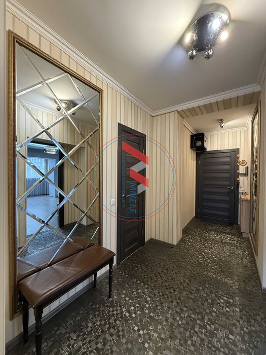 Без% 3к 90м2 вул. Тарасівська 36-А м. Олімпійська Університет