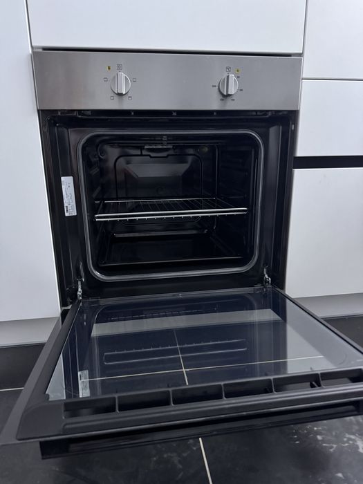Продад 2к квартри с. Хотів