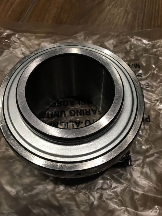 Валець UC209 SNR оригінал !