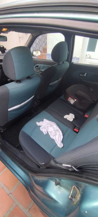 Renault Clio II 1.2 16v Billabong