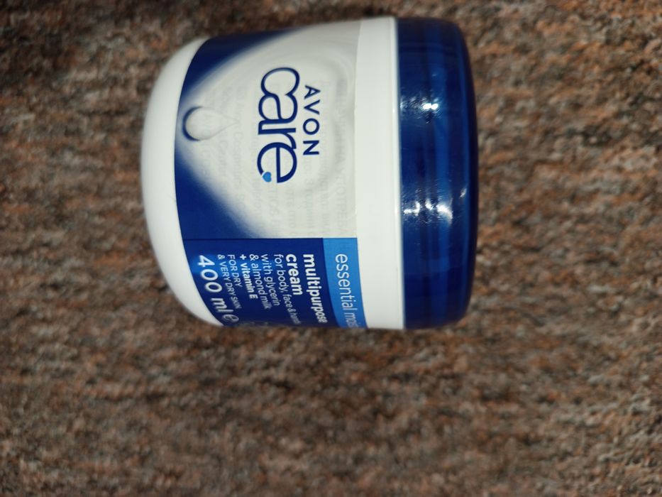 Krem do twarzy i ciała Avon