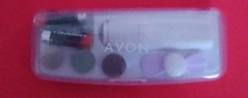 estojo corta-unhas - AVON